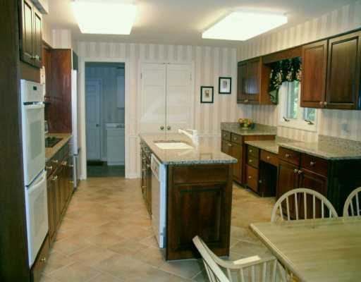 101 Riding Trail Lane Fox Chapel, PA 15215 - Photo 4 of 8 Kitchen.