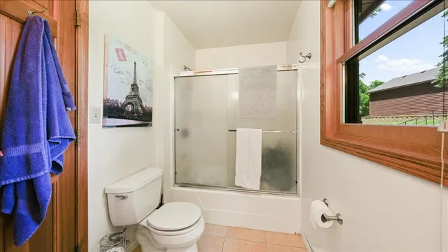 $495,000 | 15 Scenic Point Drive, De Soto, WI 54624