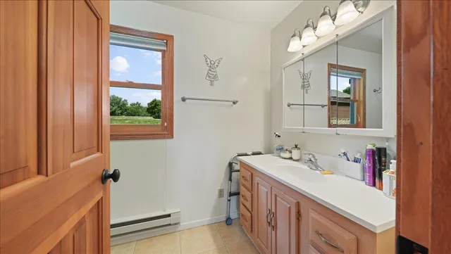 $495,000 | 15 Scenic Point Drive, De Soto, WI 54624