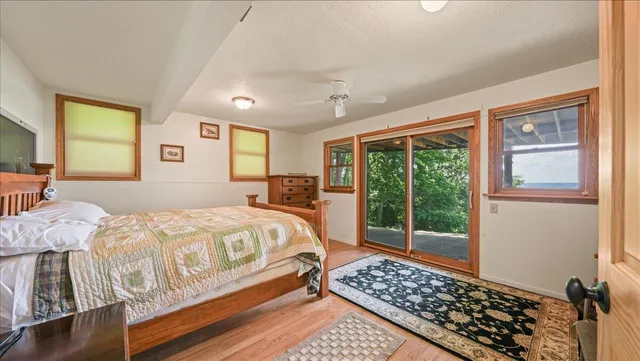 $495,000 | 15 Scenic Point Drive, De Soto, WI 54624