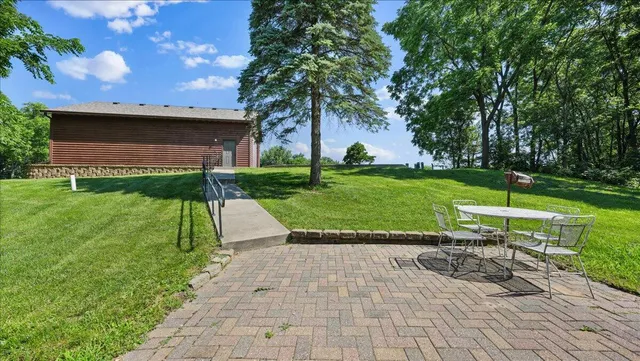 $495,000 | 15 Scenic Point Drive, De Soto, WI 54624