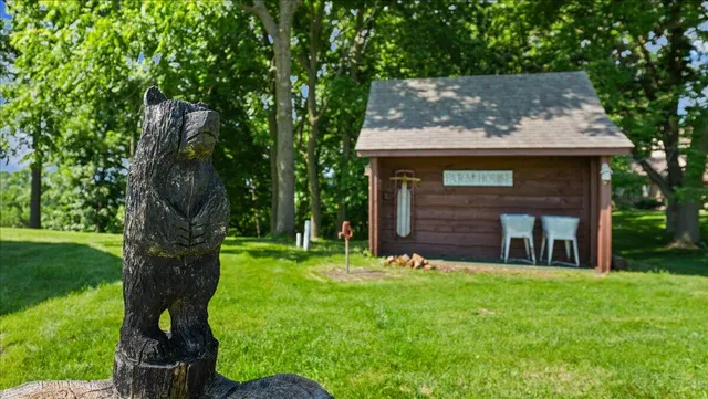 $495,000 | 15 Scenic Point Drive, De Soto, WI 54624