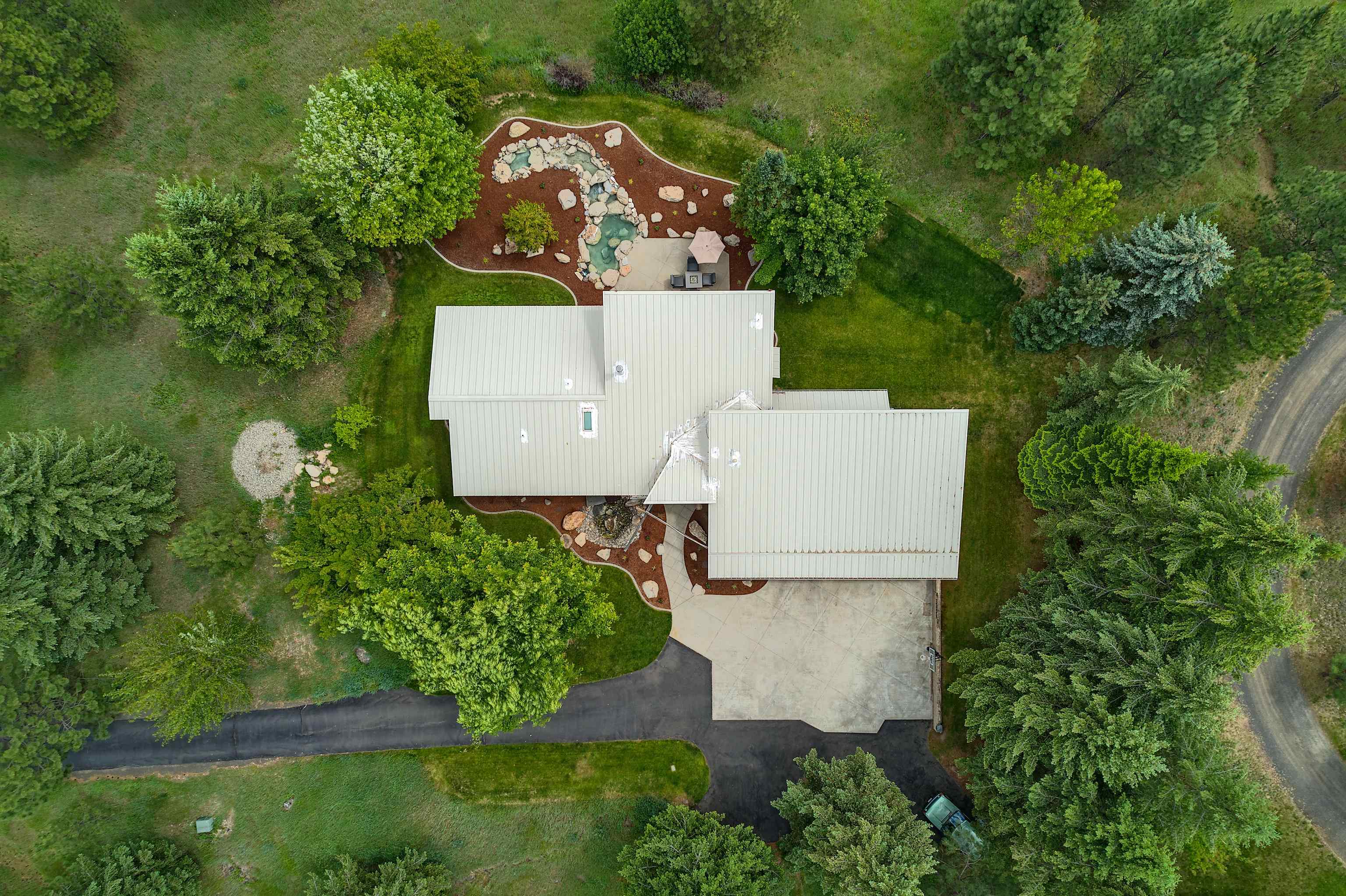 1616 East Whispering Springs Lane Colbert, WA 99005 - Photo 45 of 49