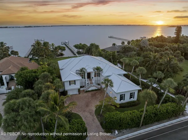 $5,888,000 | 54 South Sewalls Point Road, Sewall's Point, FL 34996