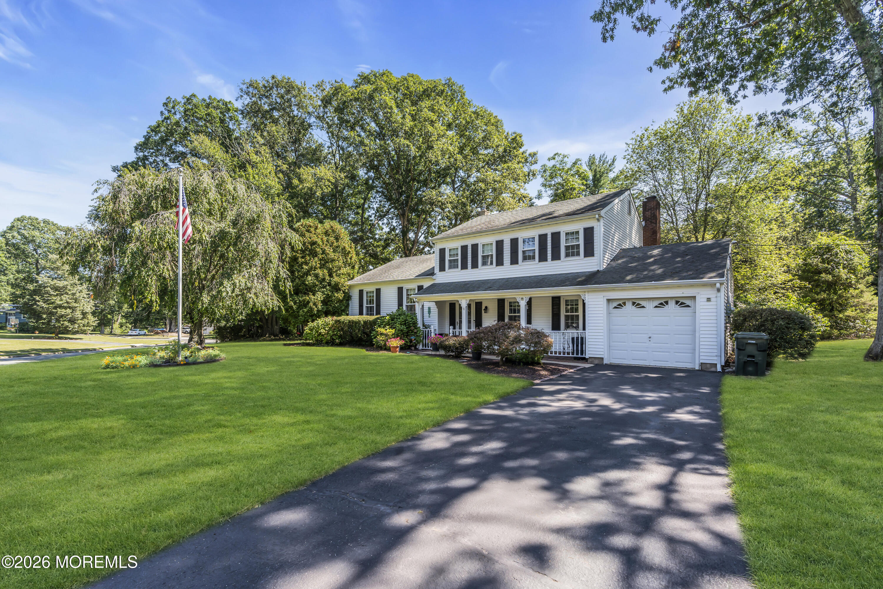 18 Claire Circle Howell, NJ 07731 - Photo 2 of 41 004_dsc04222-1_483