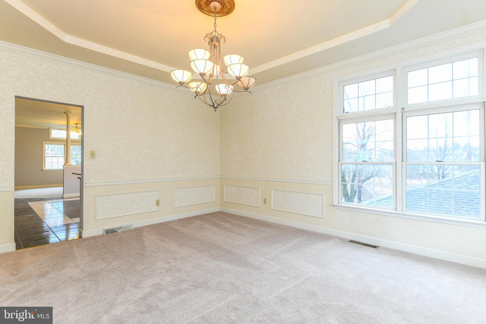 113 Grande Boulevard Sinking Spring, PA 19608 - Photo 11 of 55