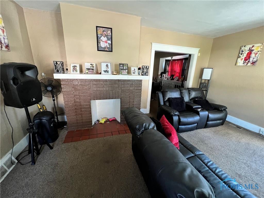 1804 Wyndhurst Road Toledo, OH 43607 - Photo 2 of 26 Gallery Image 2