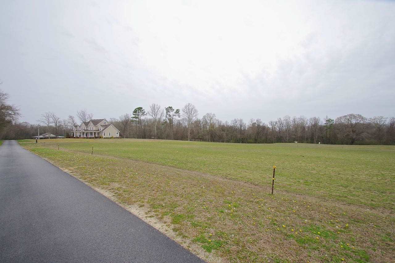 218 Richlands Loop Road Richlands, NC 28574 - Photo 2 of 36 Additional Photo
