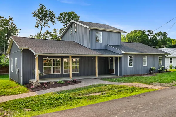$450,000 | 13325 Pine Road Northeast, Thornville, OH 43076