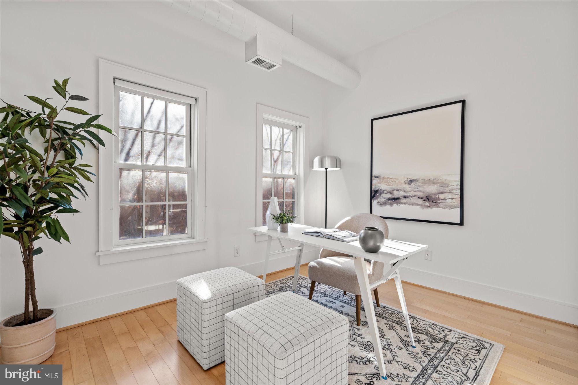 1817 Swann Street Northwest, Unit C Washington, DC 20009 - Photo 15 of 22