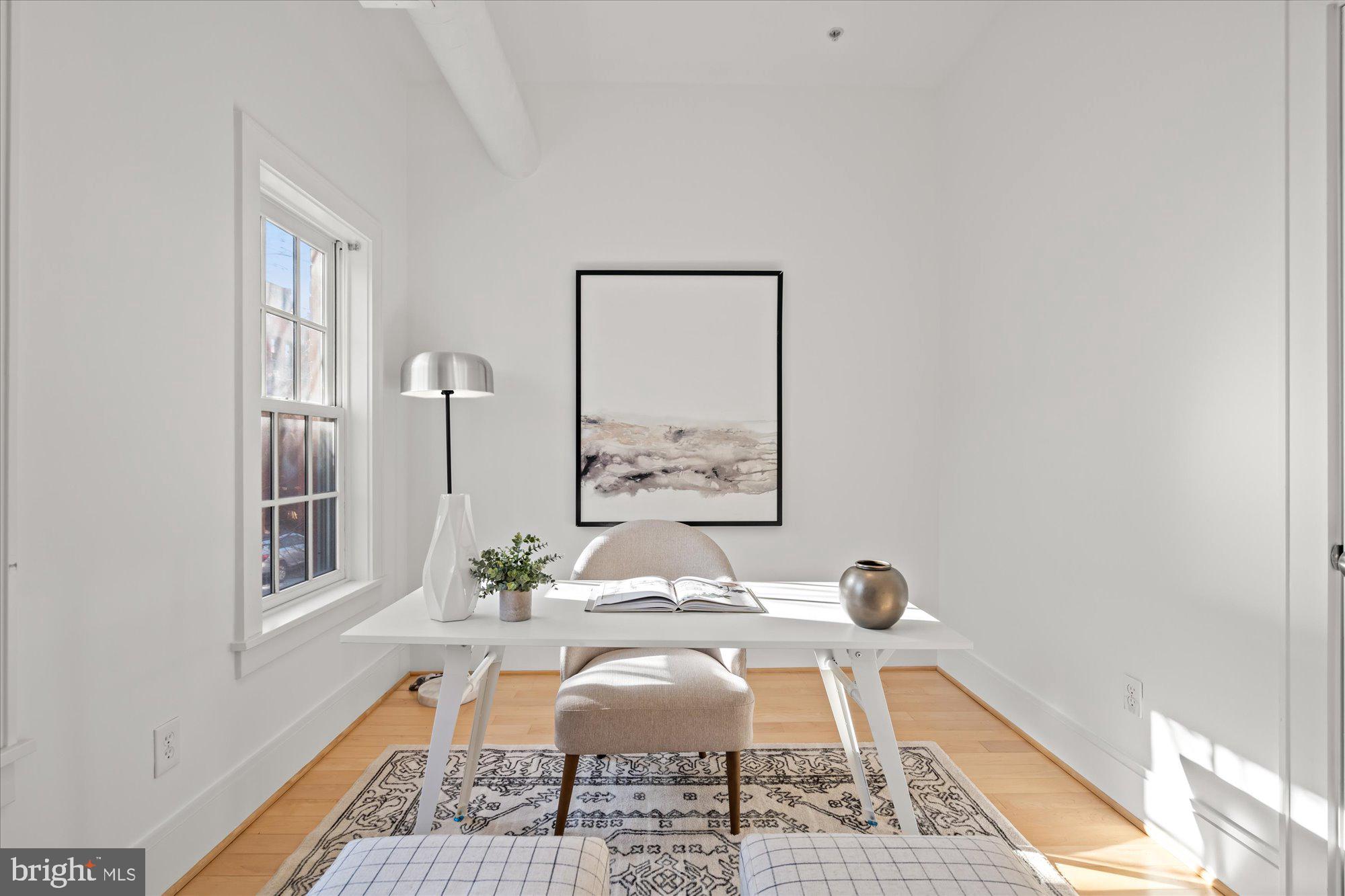 1817 Swann Street Northwest, Unit C Washington, DC 20009 - Photo 16 of 22