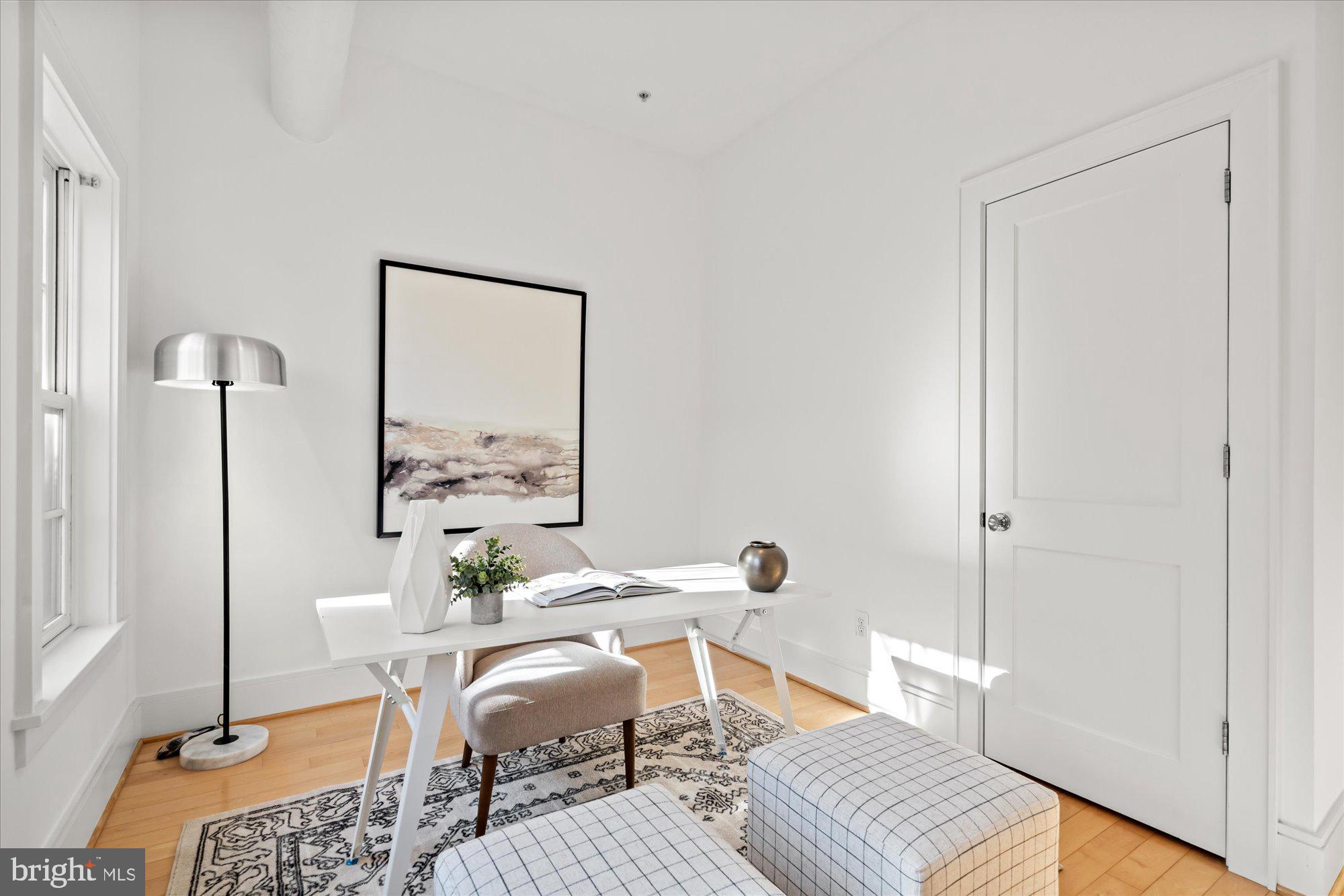 1817 Swann Street Northwest, Unit C Washington, DC 20009 - Photo 17 of 22