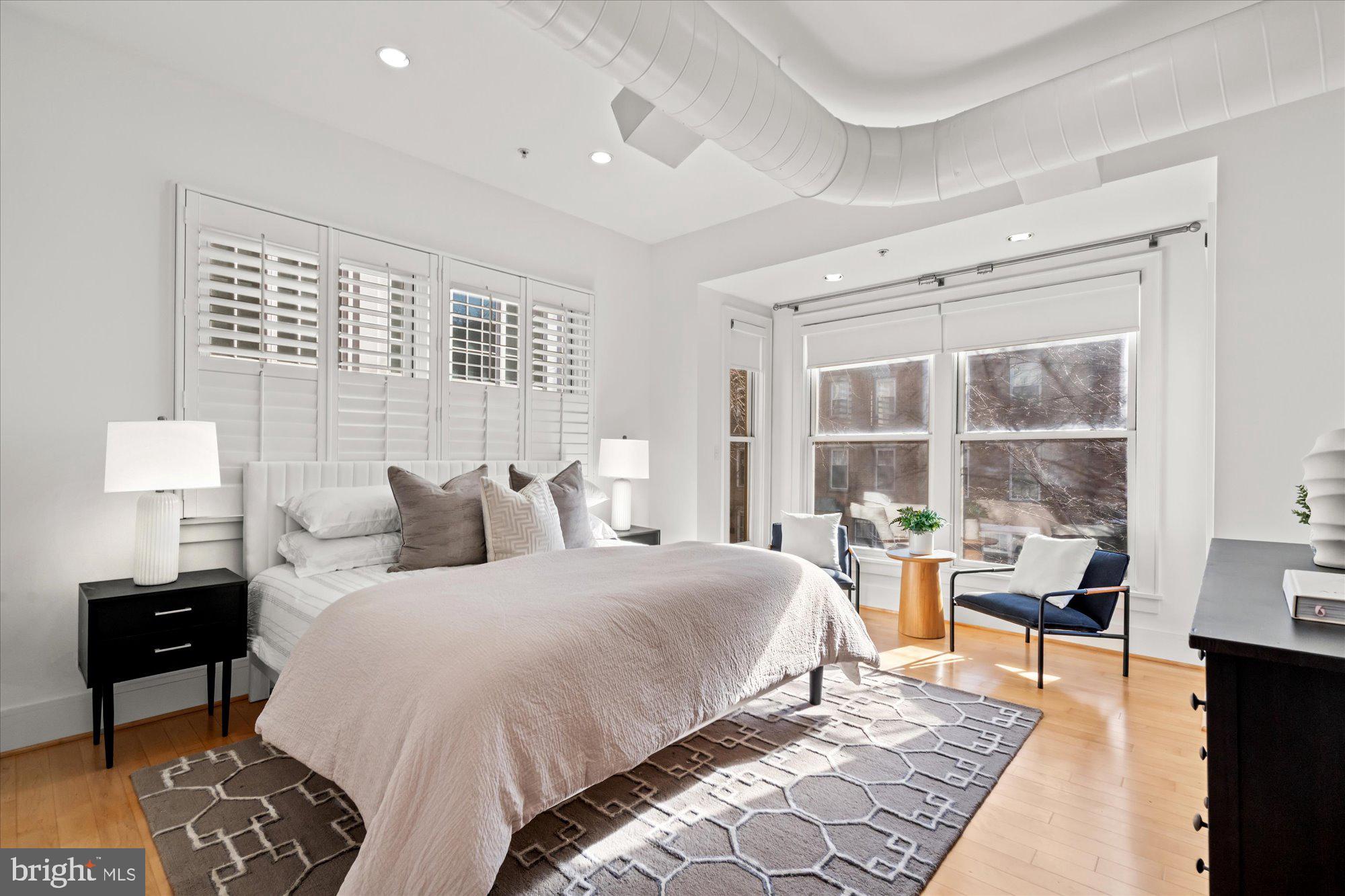 1817 Swann Street Northwest, Unit C Washington, DC 20009 - Photo 8 of 22