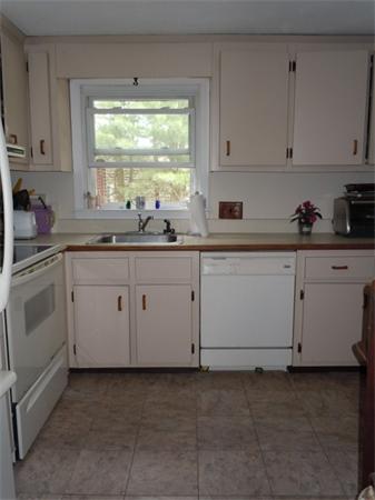 67 Musket Road Plymouth, MA 02360 - Photo 5 of 10 Gallery Image 5