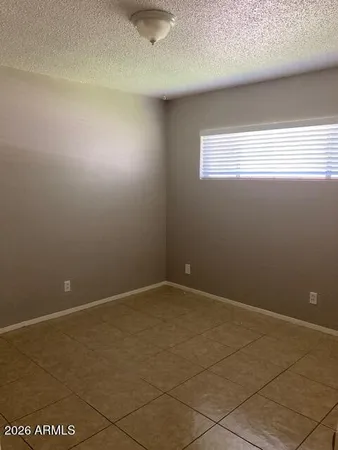 $995 | 302 West Medlock Drive, Unit 12, Phoenix, AZ 85013
