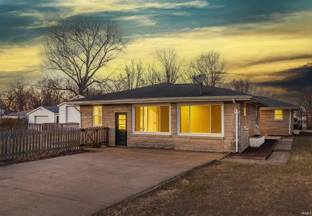 $240,000 | 1771 Dianne Avenue, Evansville, IN 47714