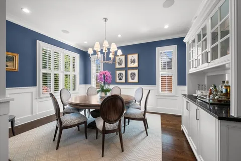 $2,395,000 | 1482 Edgewood Lane, Winnetka, IL 60093