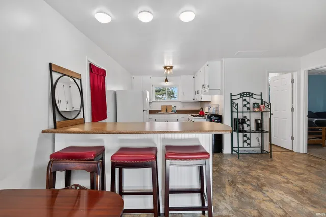 $294,900 | 5629 North Stahl Road, Monon, IN 47959