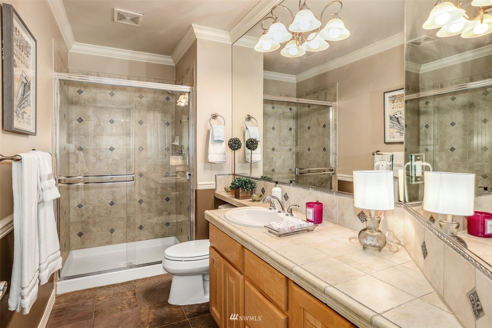 15327 101st Place Northeast Bothell, WA 98011 - Photo 17 of 36 Gallery Image 17