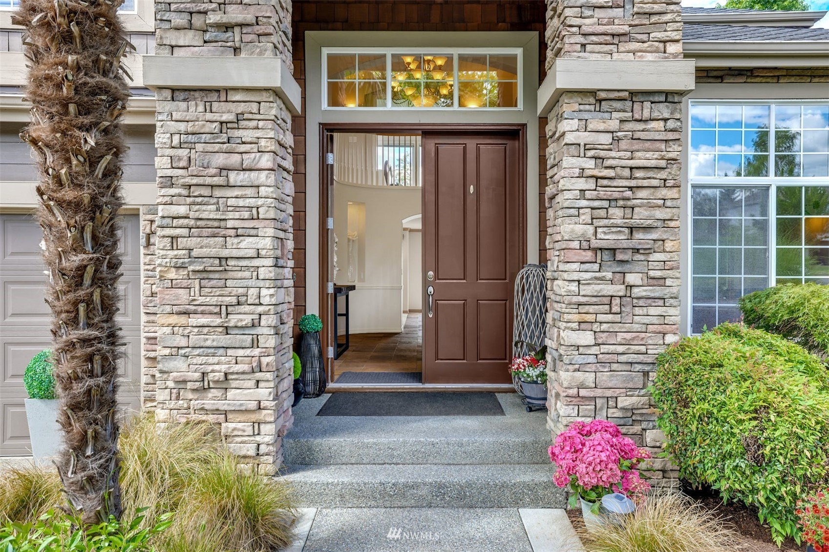 15327 101st Place Northeast Bothell, WA 98011 - Photo 4 of 36 Gallery Image 4