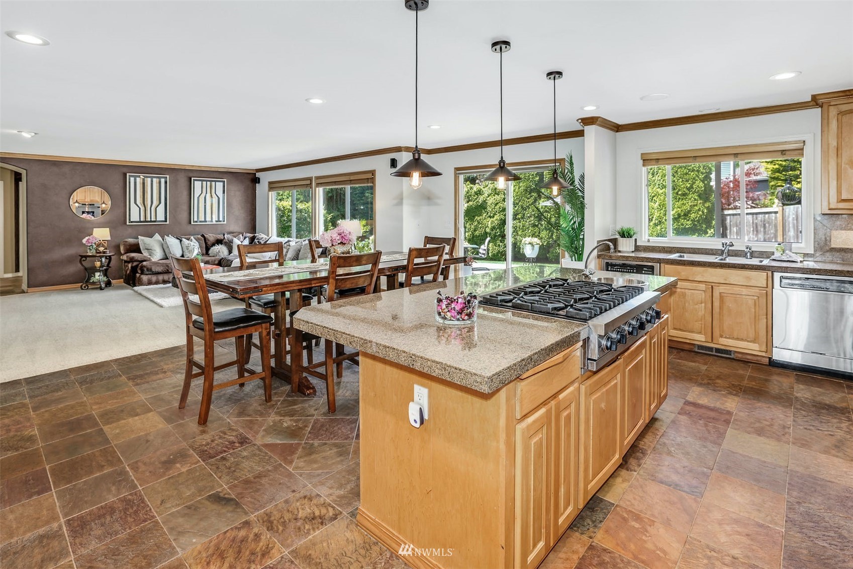15327 101st Place Northeast Bothell, WA 98011 - Photo 9 of 36 Gallery Image 9
