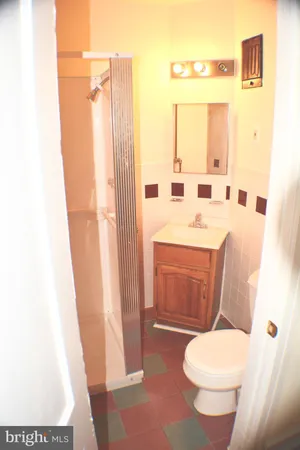$1,100 | 506 West Coulter Street, Unit 4, Philadelphia, PA 19144