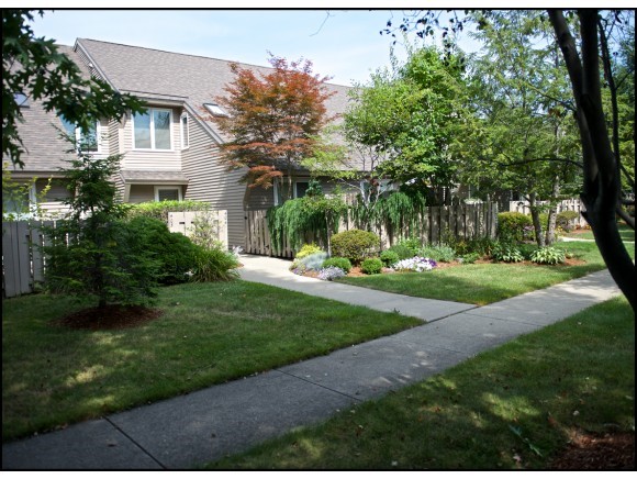 404 South Beach Road, Unit 404 South Burlington, VT 05403 - Photo 1 of 36 Gallery Image 1