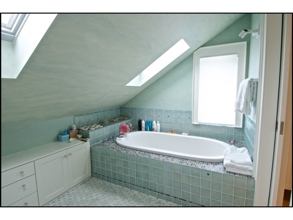 404 South Beach Road, Unit 404 South Burlington, VT 05403 - Photo 21 of 36 Gallery Image 21