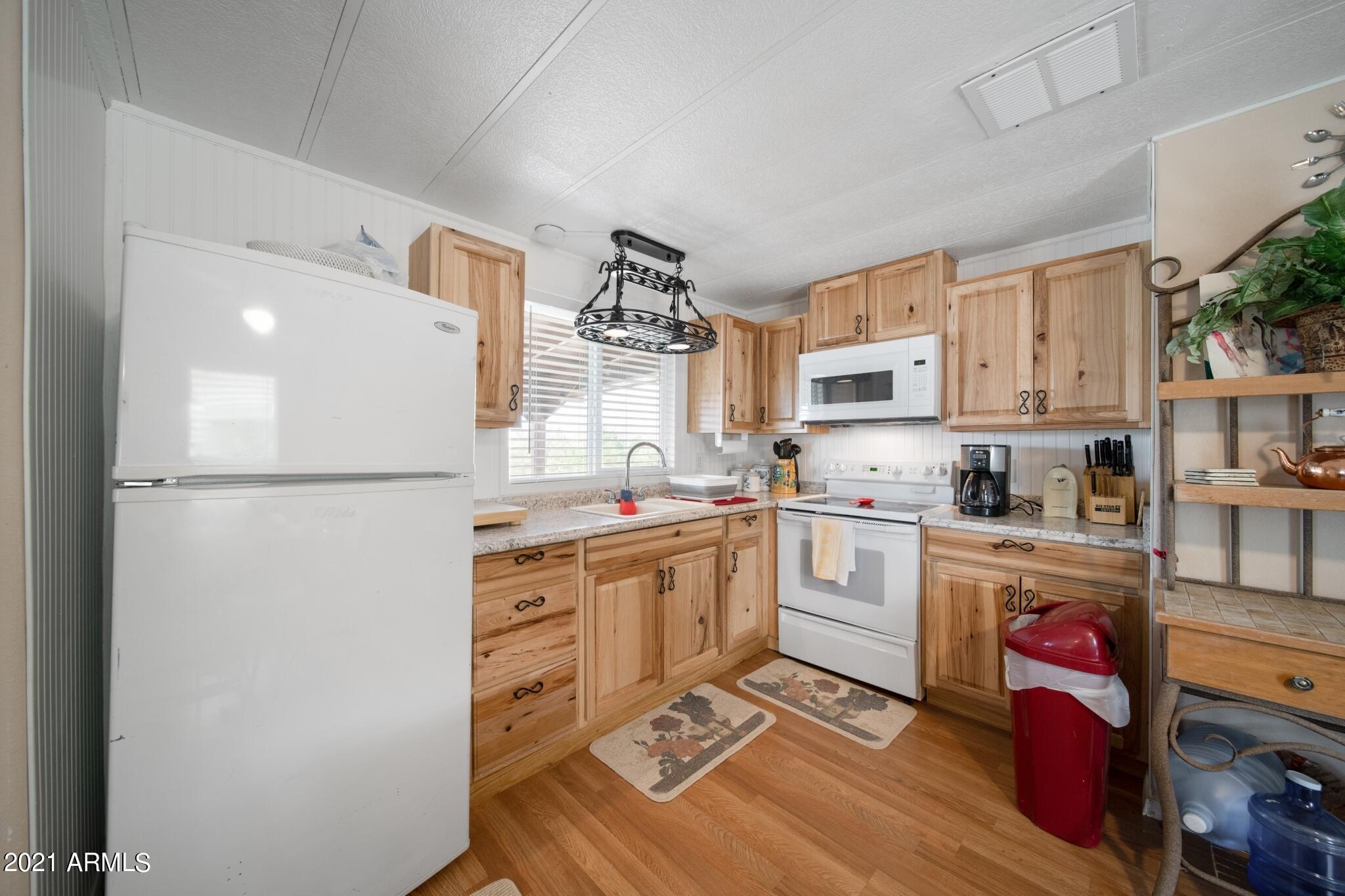4975 Stardust Drive Rimrock, AZ 86335 - Photo 3 of 14 CEP01165-ARW