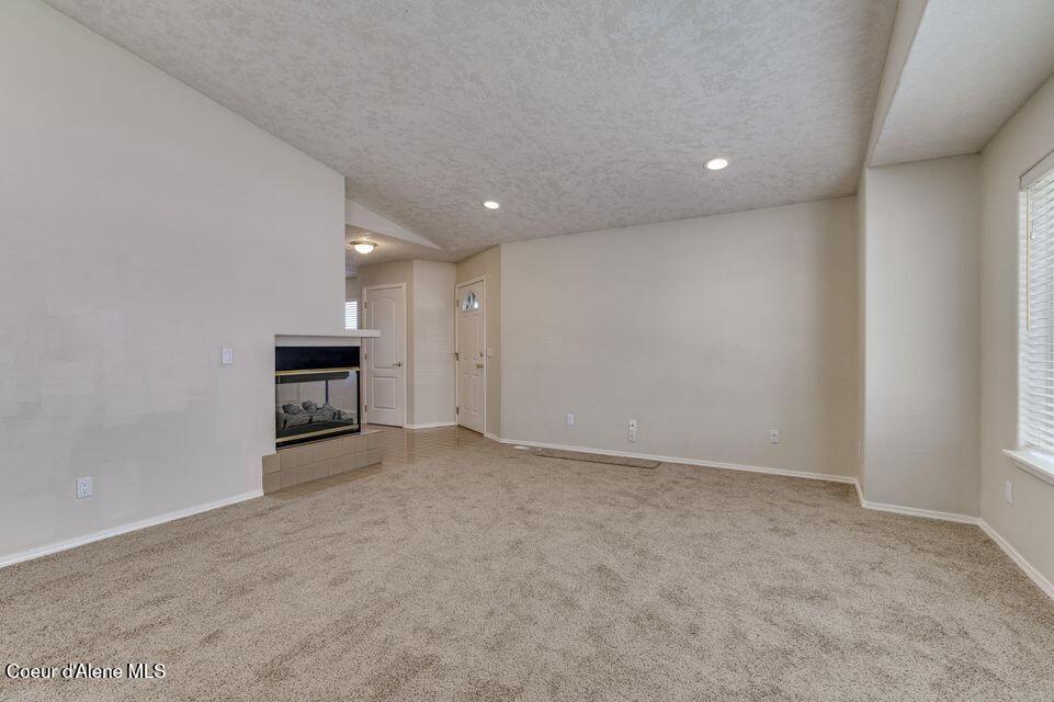 13947 Lauren Loop Rathdrum, ID 83858 - Photo 3 of 22 Living Room B
