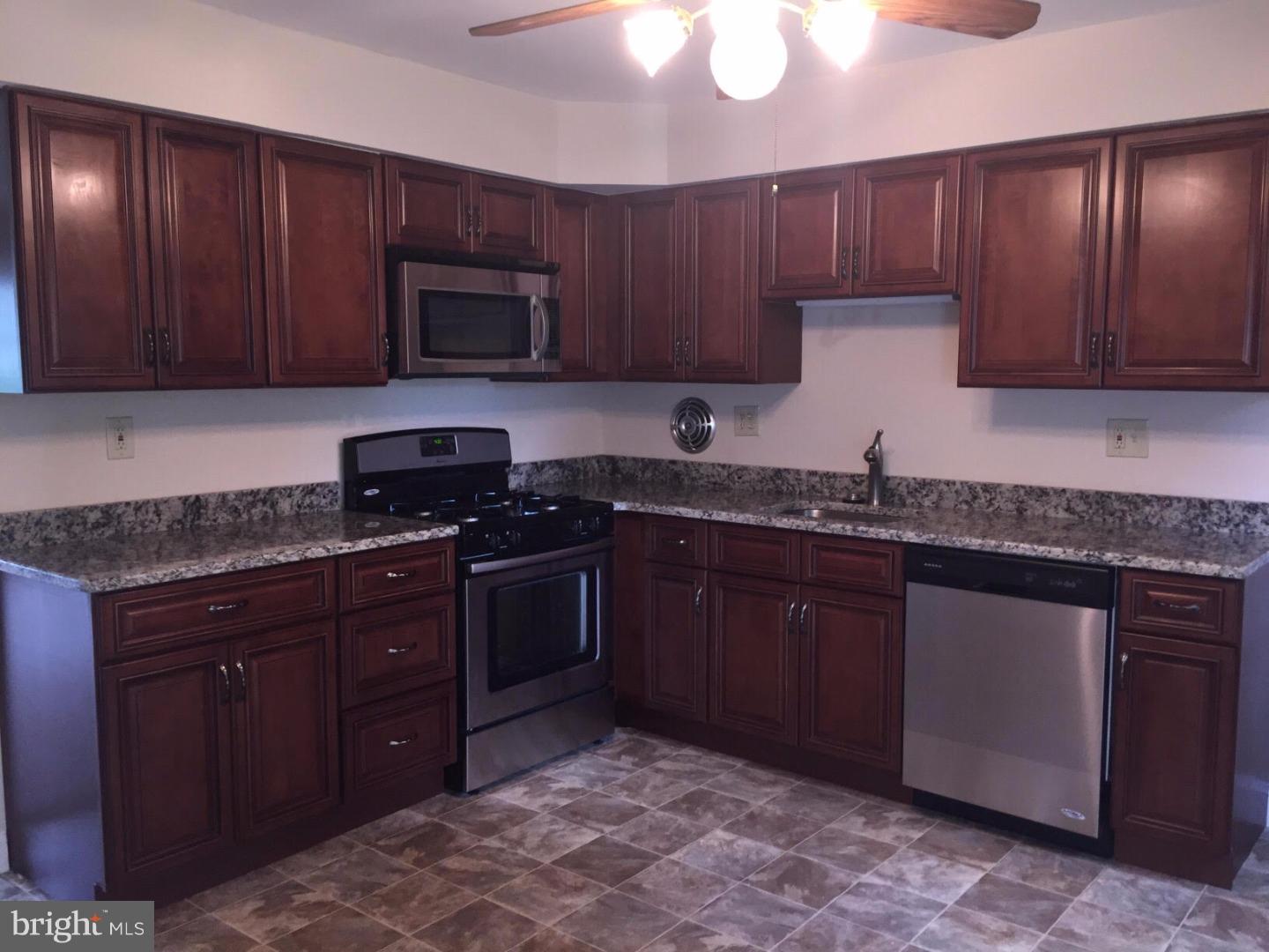 124 Hollyoke Road Somerdale, NJ 08083 - Photo 3 of 9 Gallery Image 3