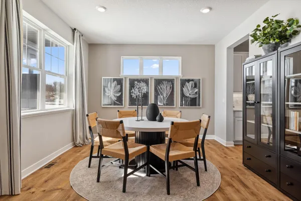 $771,515 | 10662 Bent Pine Lane, St. Paul, MN 55129