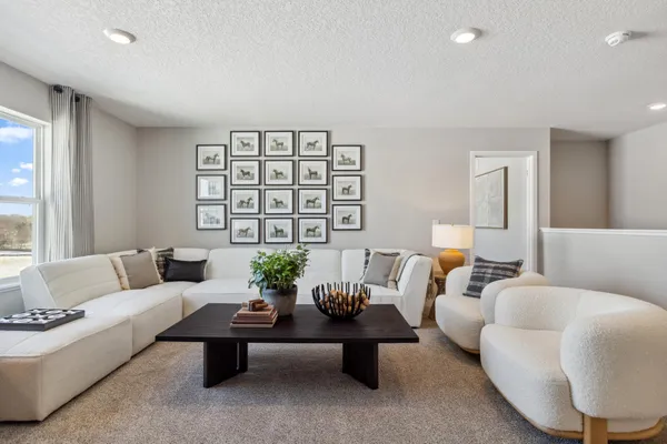 $771,515 | 10662 Bent Pine Lane, St. Paul, MN 55129