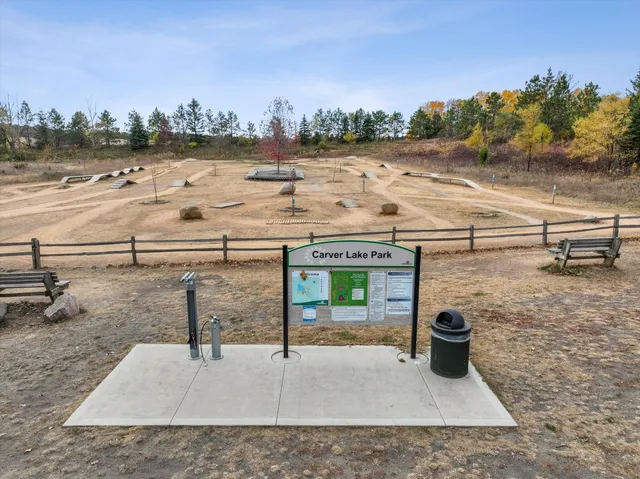 $771,515 | 10662 Bent Pine Lane, St. Paul, MN 55129