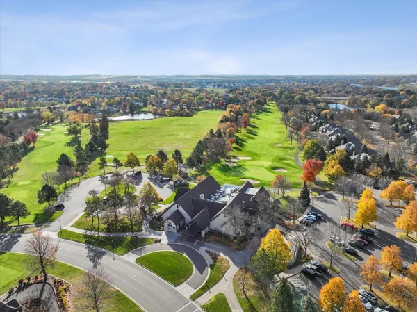 $771,515 | 10662 Bent Pine Lane, St. Paul, MN 55129