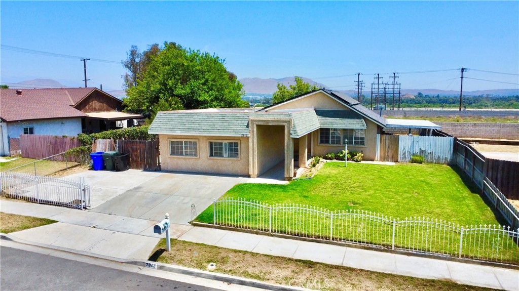 2812 Razor Way Jurupa Valley, CA 92509 - Photo 2 of 43