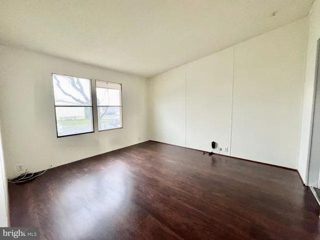 $215,000 | 122 Beth Place, Dover, DE 19901