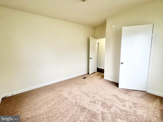 $215,000 | 122 Beth Place, Dover, DE 19901