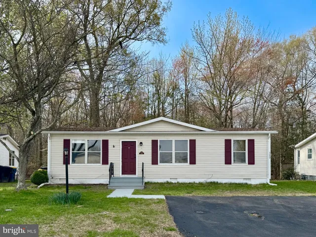 $215,000 | 122 Beth Place, Dover, DE 19901