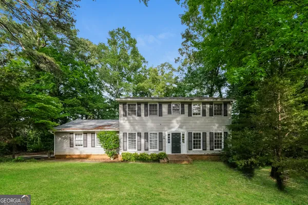 $270,700 | 1672 Briarbend Court, Stone Mountain, GA 30088
