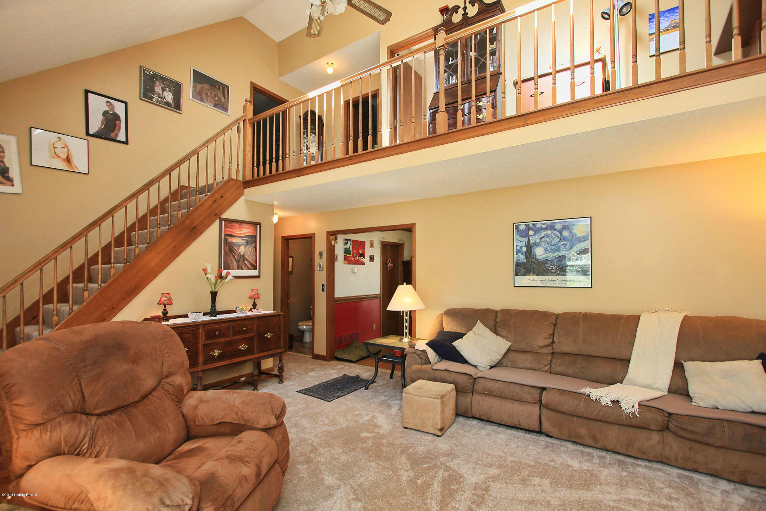 7110 Field Ridge Louisville, KY 40291 - Photo 6 of 34 7110-Fieldridge-Ct-30
