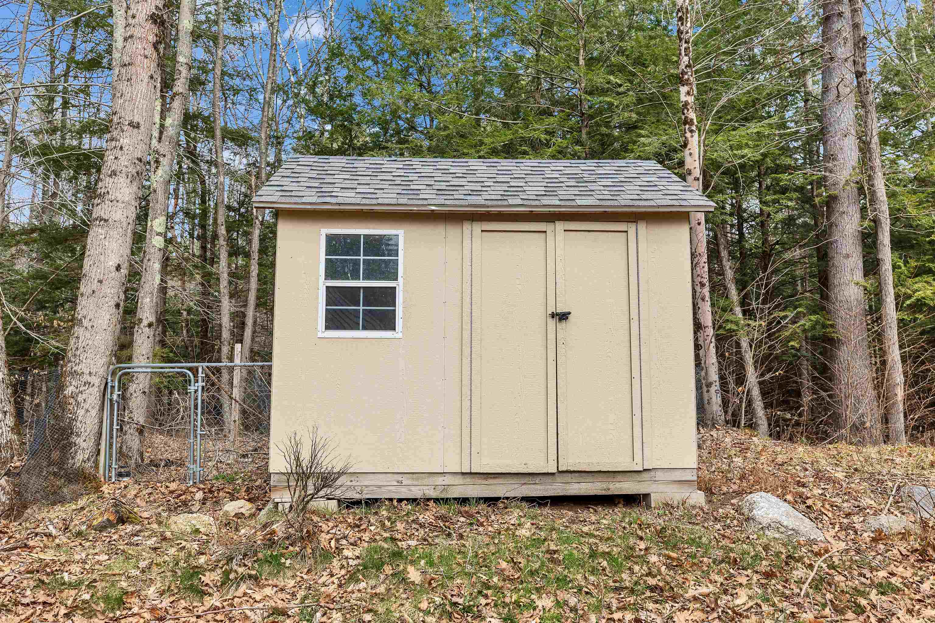 220 Forest Road Hancock, NH 03449 - Photo 8 of 39 Gallery Image 8