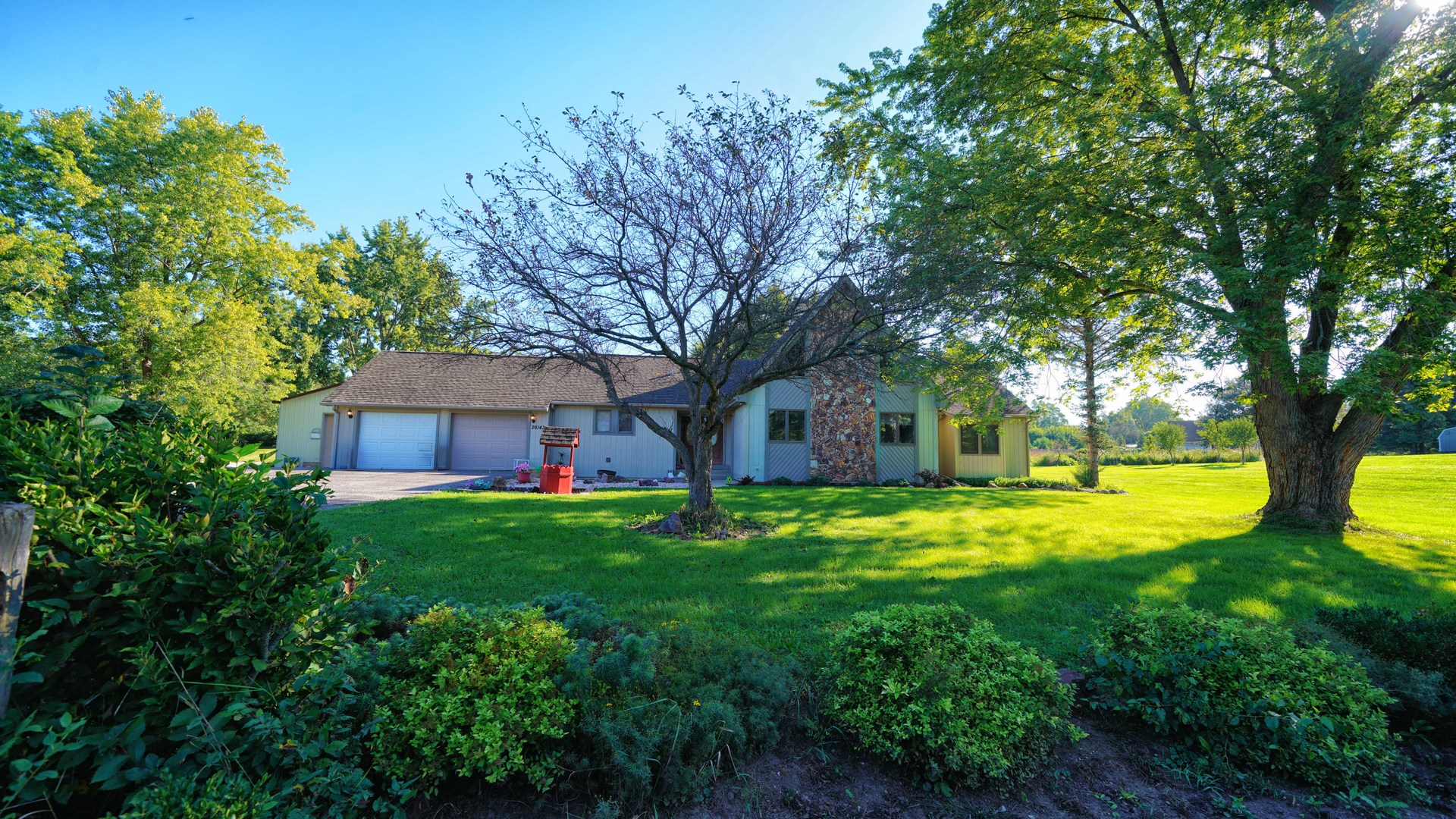 26143 North Anderson Road Wauconda, IL 60084 - Photo 3 of 47 Gallery Image 3