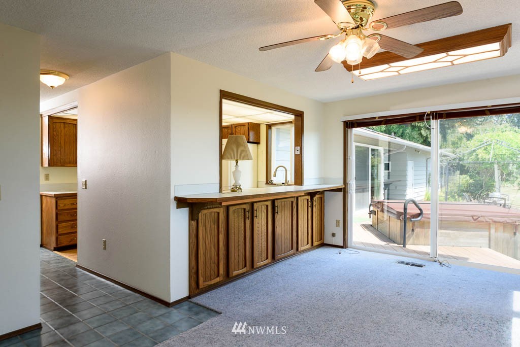 14223 Southeast 146th Street Renton, WA 98059 - Photo 15 of 23