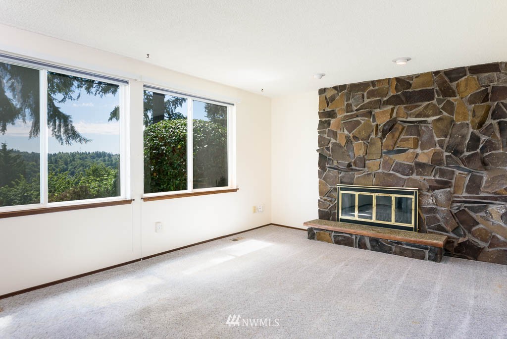14223 Southeast 146th Street Renton, WA 98059 - Photo 16 of 23