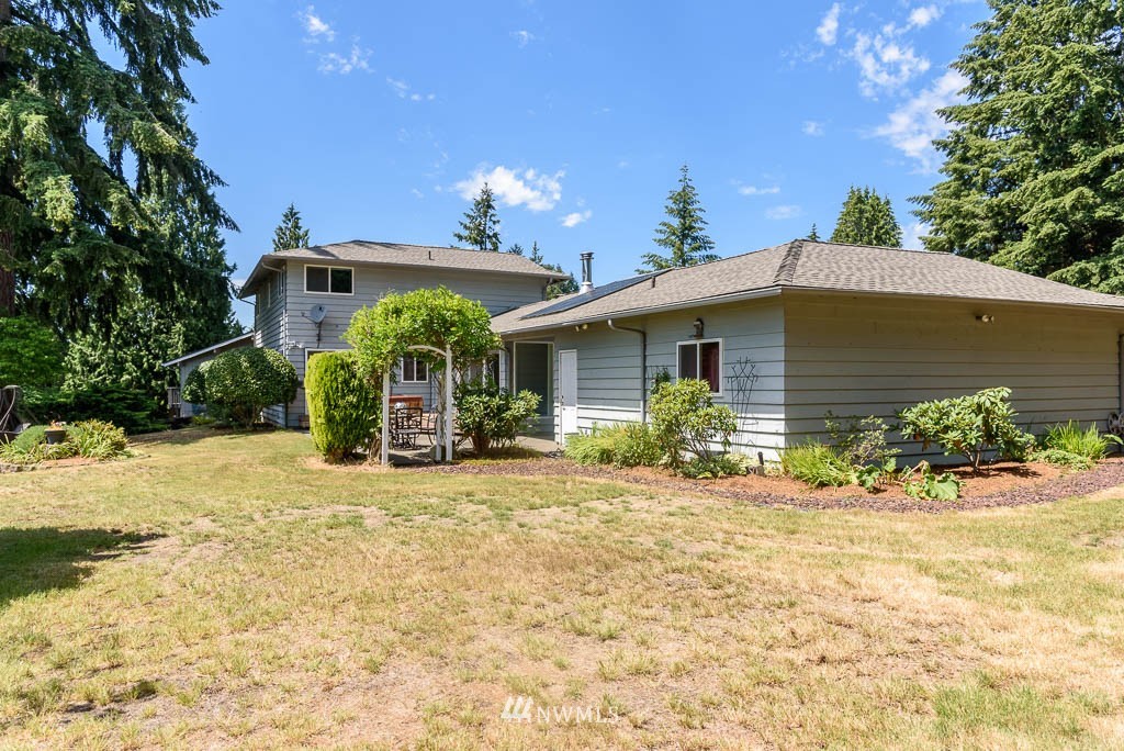 14223 Southeast 146th Street Renton, WA 98059 - Photo 9 of 23