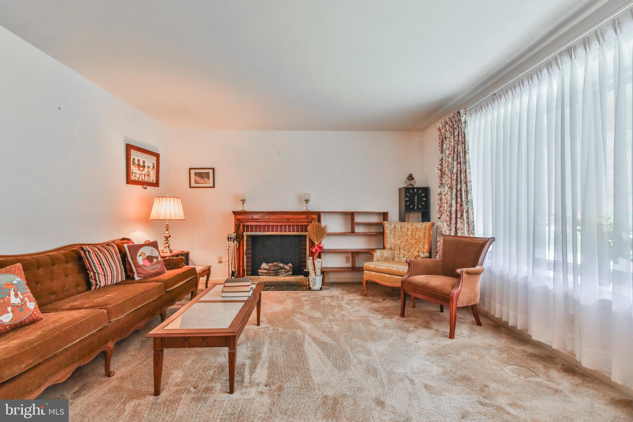 314 Sexton Road Wind Gap, PA 18091 - Photo 5 of 49