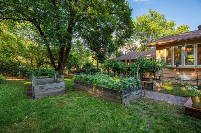 $359,000 | 730 North 9th Street, St. Peter, MN 56082