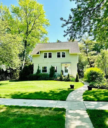 $8,800 | 314 Oxford Road, Kenilworth, IL 60043