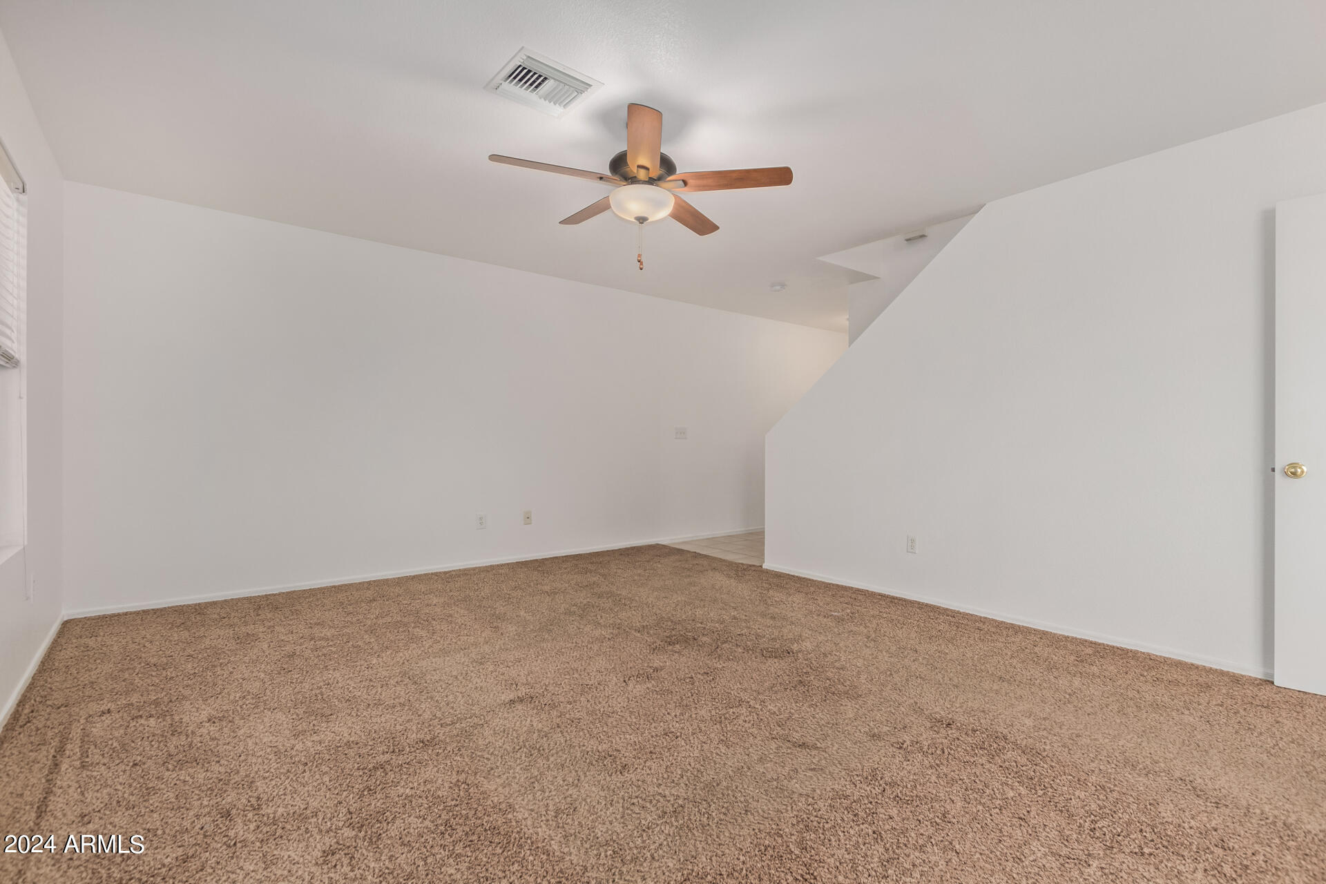 3483 South Conestoga Road Apache Junction, AZ 85119 - Photo 4 of 26 Main floor living area